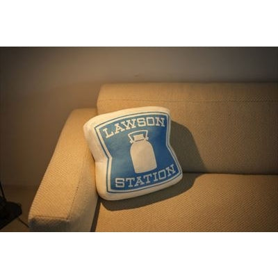 LAWSON 日本限定cushion