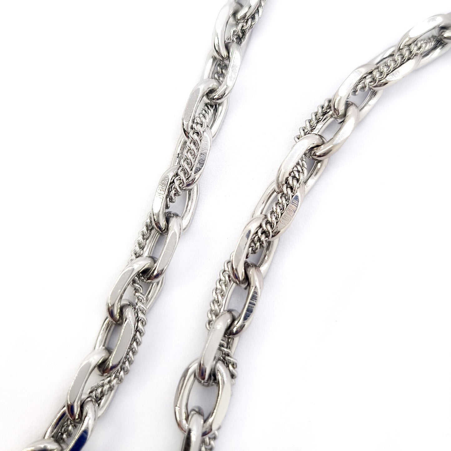 Crack Black Heart Necklace