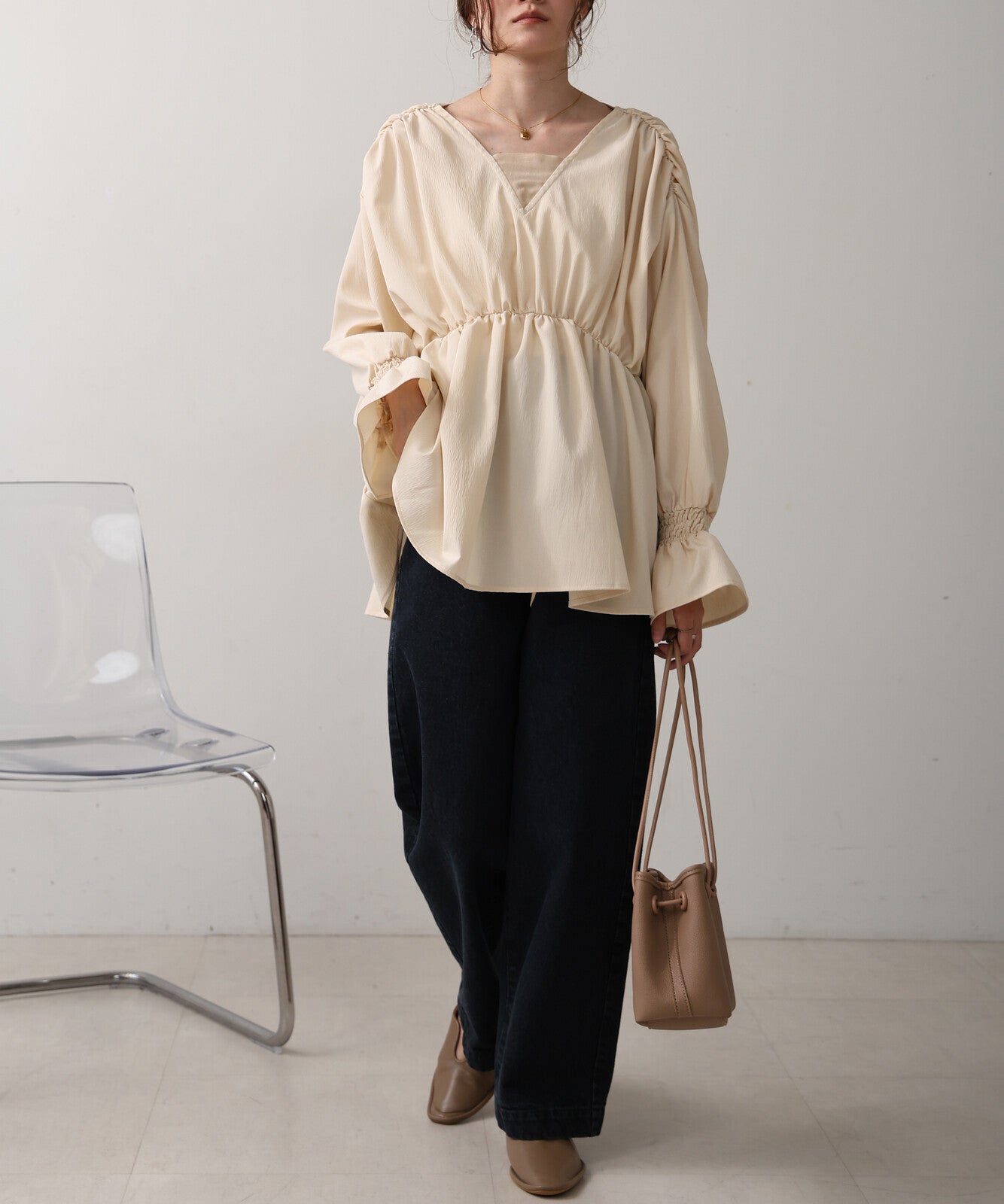Candy Sleeve Gathered Blouse