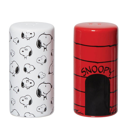  Enesco Snoopy seasoning container 