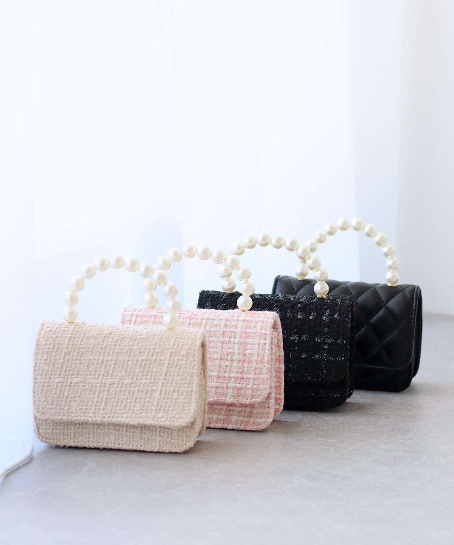 Pearl Handle 2-Way Mini Bag