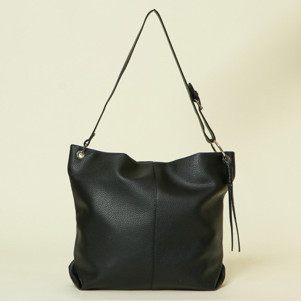 Badro Shoulder Bag