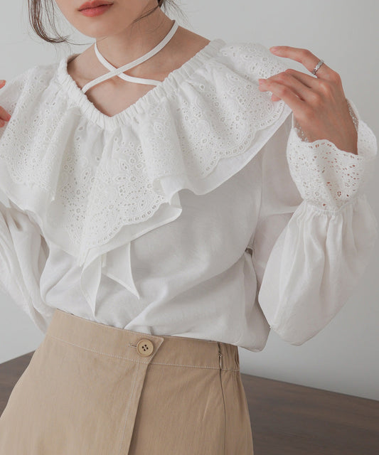 BIG COLLAR LACE BLOUSE