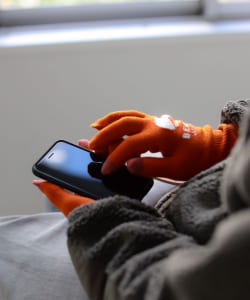 【別注】tet. × BEAMS JAPAN Logo 男裝保暖手套 Vol.2 — 高街風標誌款