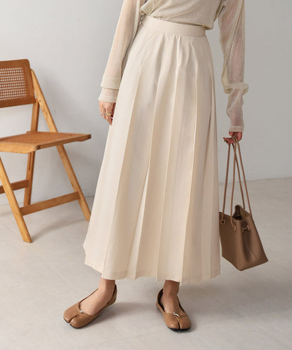 LONG PLEATED SKIRT