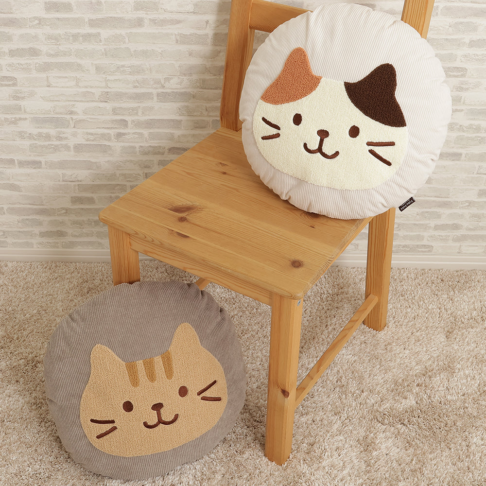  Fuku Fuku Nyanko Corduroy Pillow 