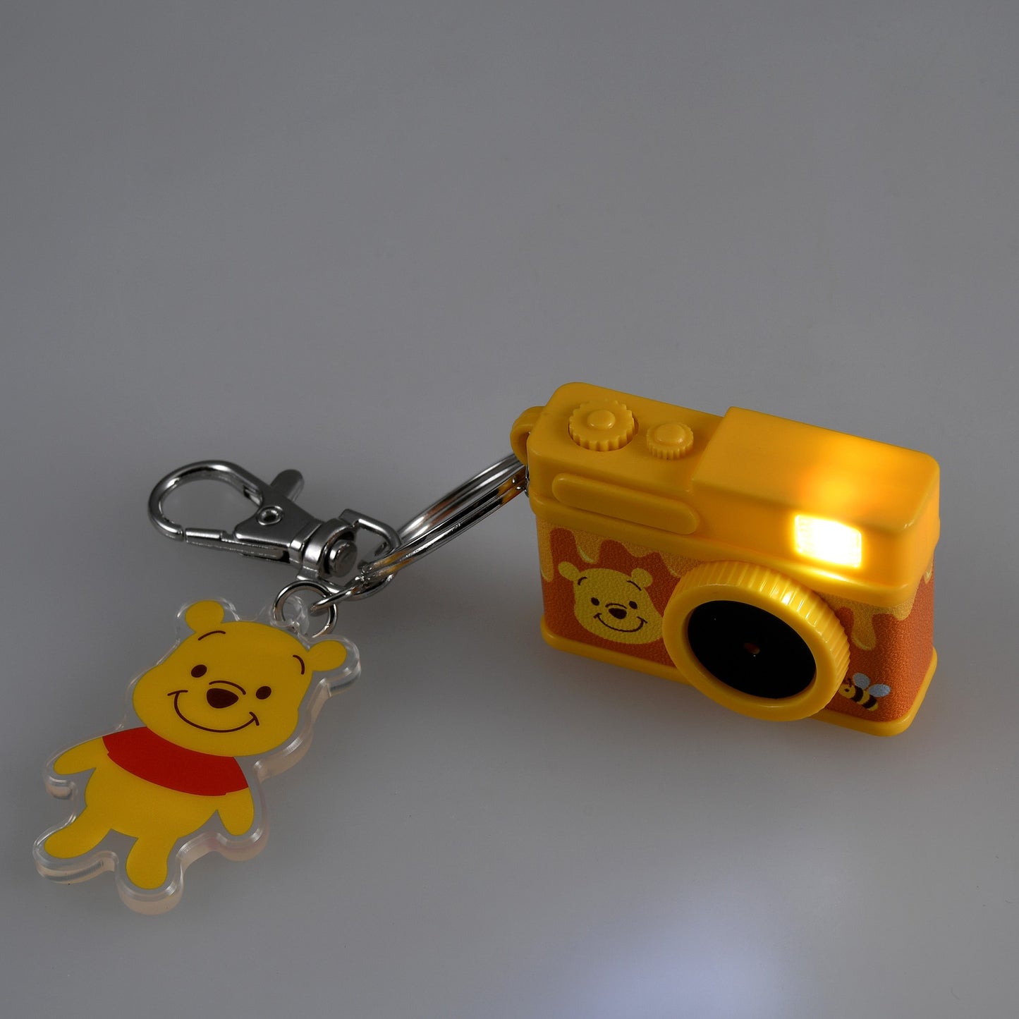 Disney Sound Camera LED Keychain [In stock]