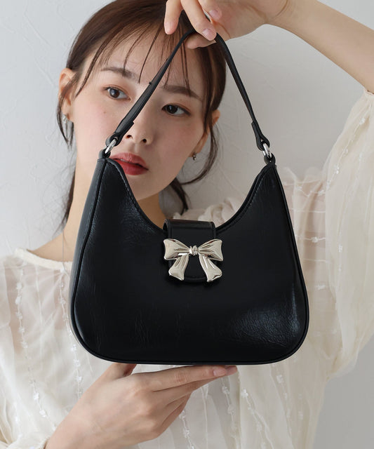 Buckle Ribbon Shoulder Chain Bag