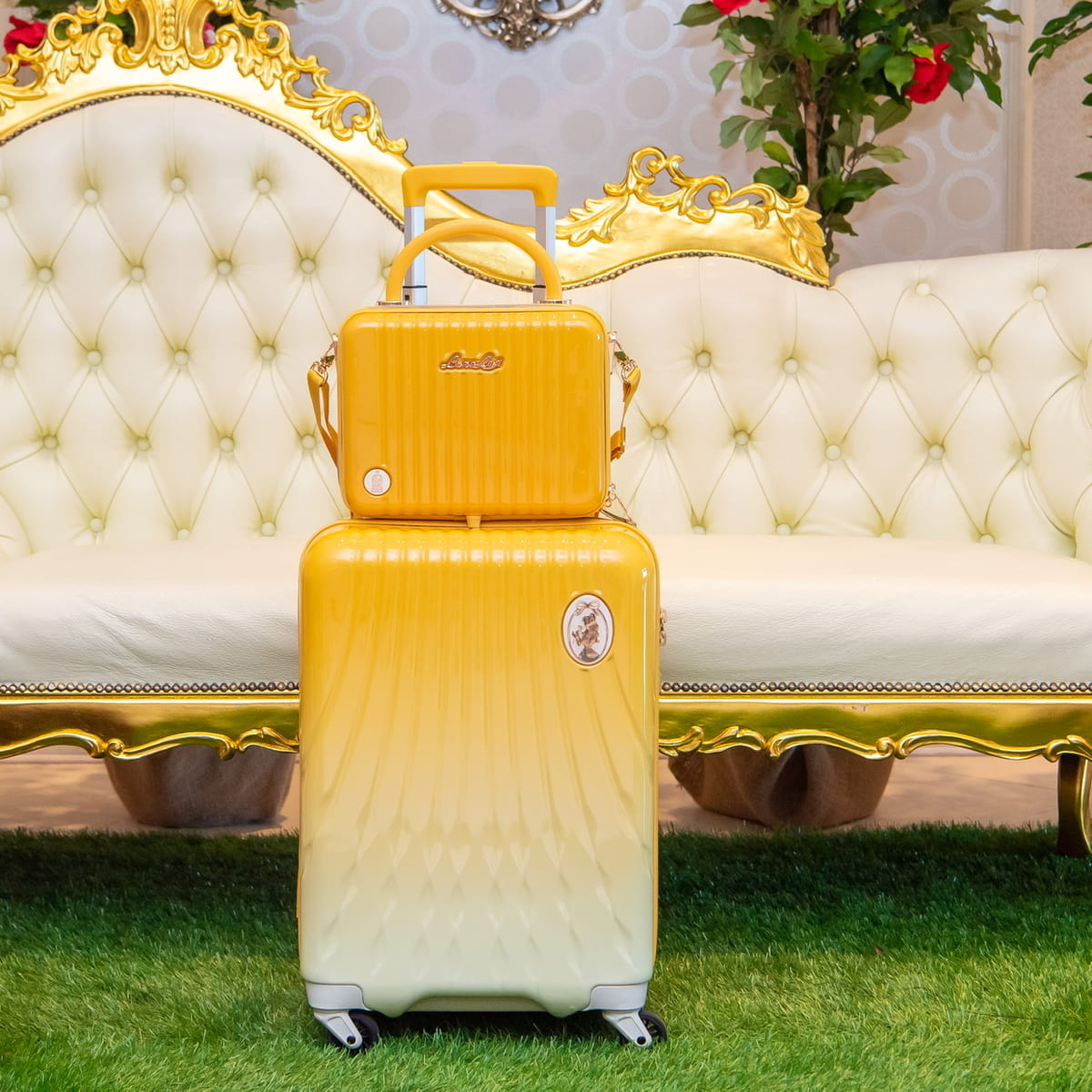  Lunalux Disney Princess Luggage 