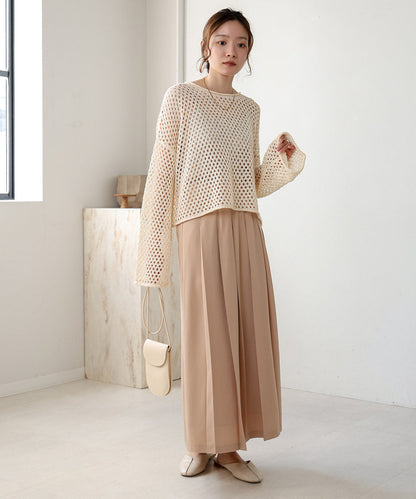 LONG PLEATED SKIRT