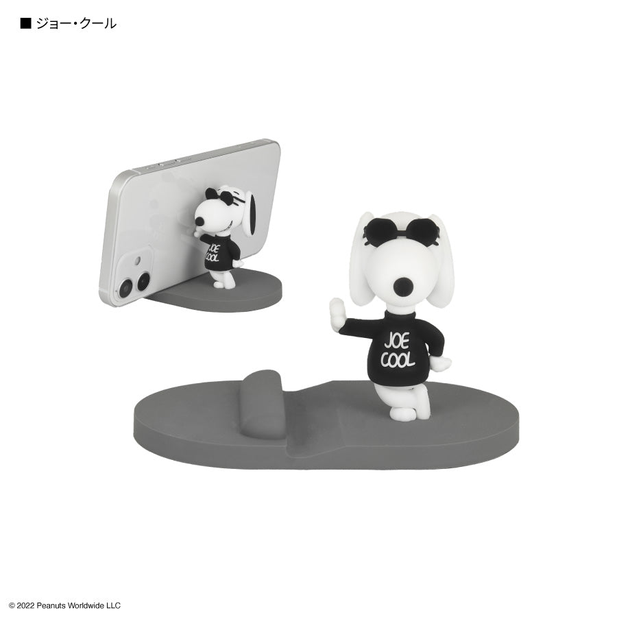  Snoopy Phone Holder 