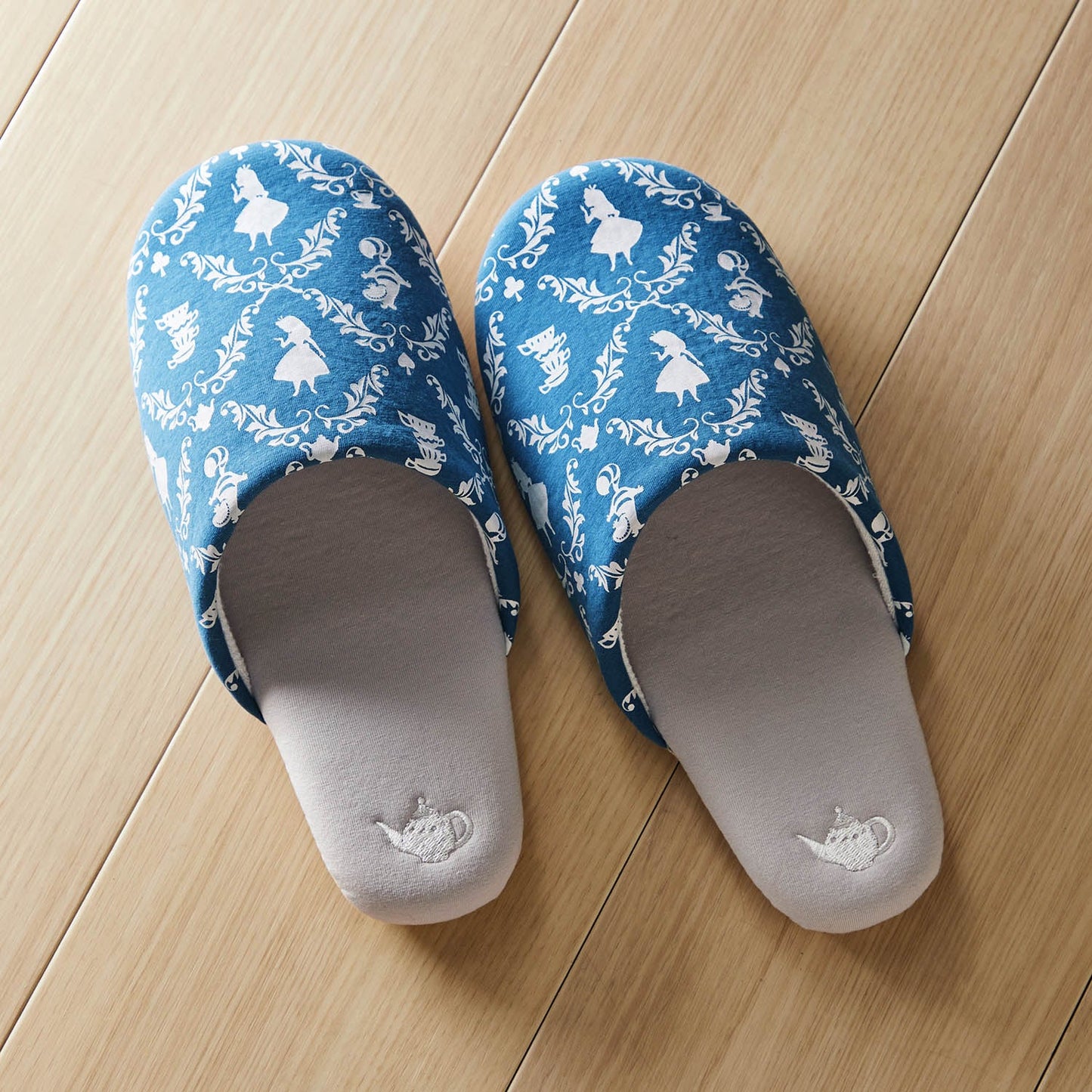  Disney Characters Indoor Slippers 