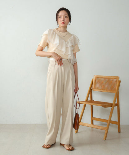 Asymmetric frill docking cut and sew