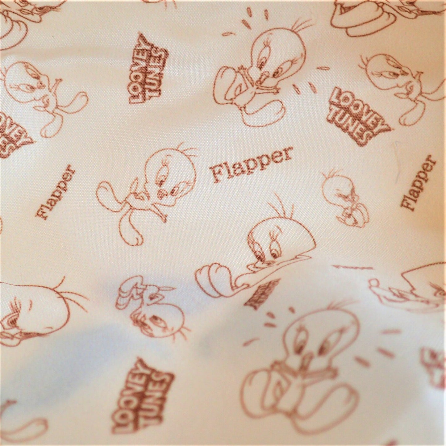 LOONEY TUNES×Flapper Tweety Cosmetic Bag