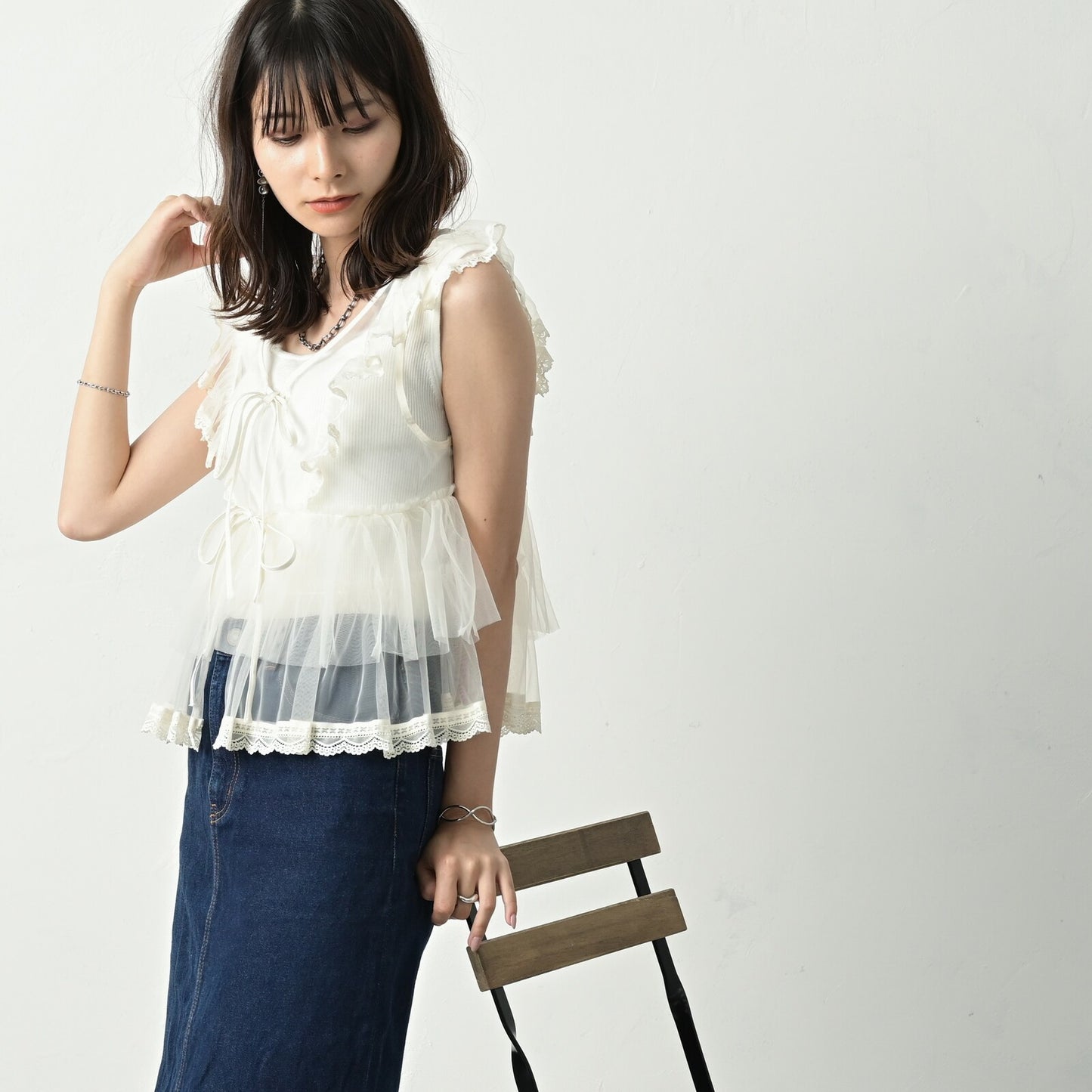 Tulle Frill Sleeveless Blouse