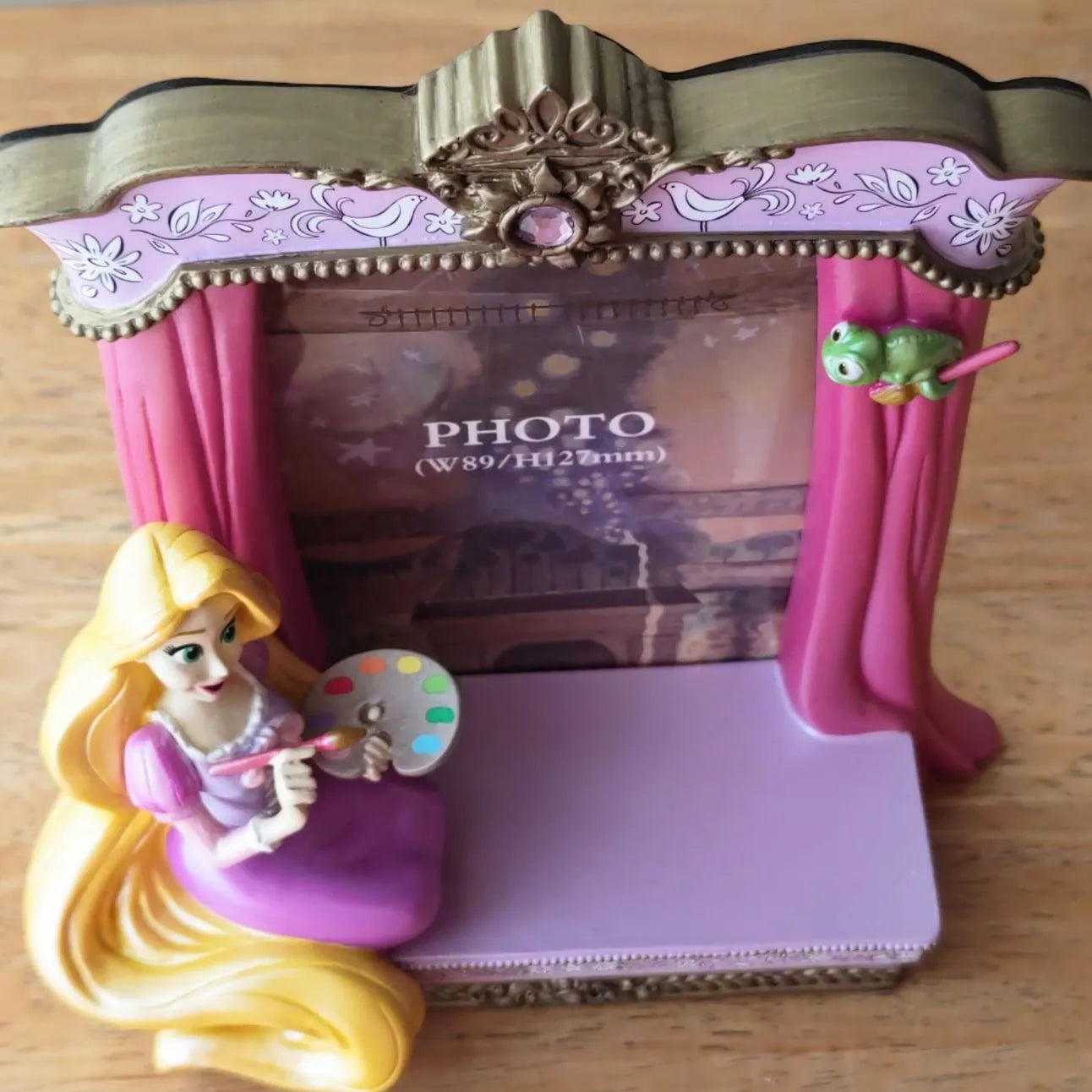 Rapunzel photo frame decoration