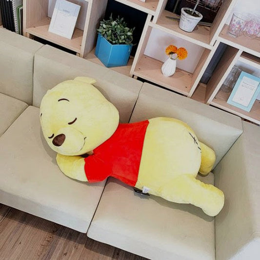 Winnie the Pooh L Size Sleeping Figure