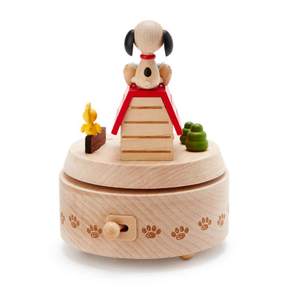 Snoopy Dog House Wooden Music Box