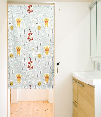 Winnie the pooh door curtain/cafe curtain [Made in Japan]