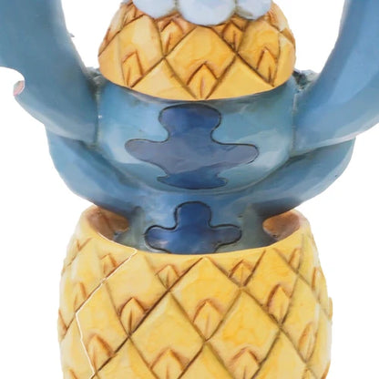 Stitch pineapple decoration