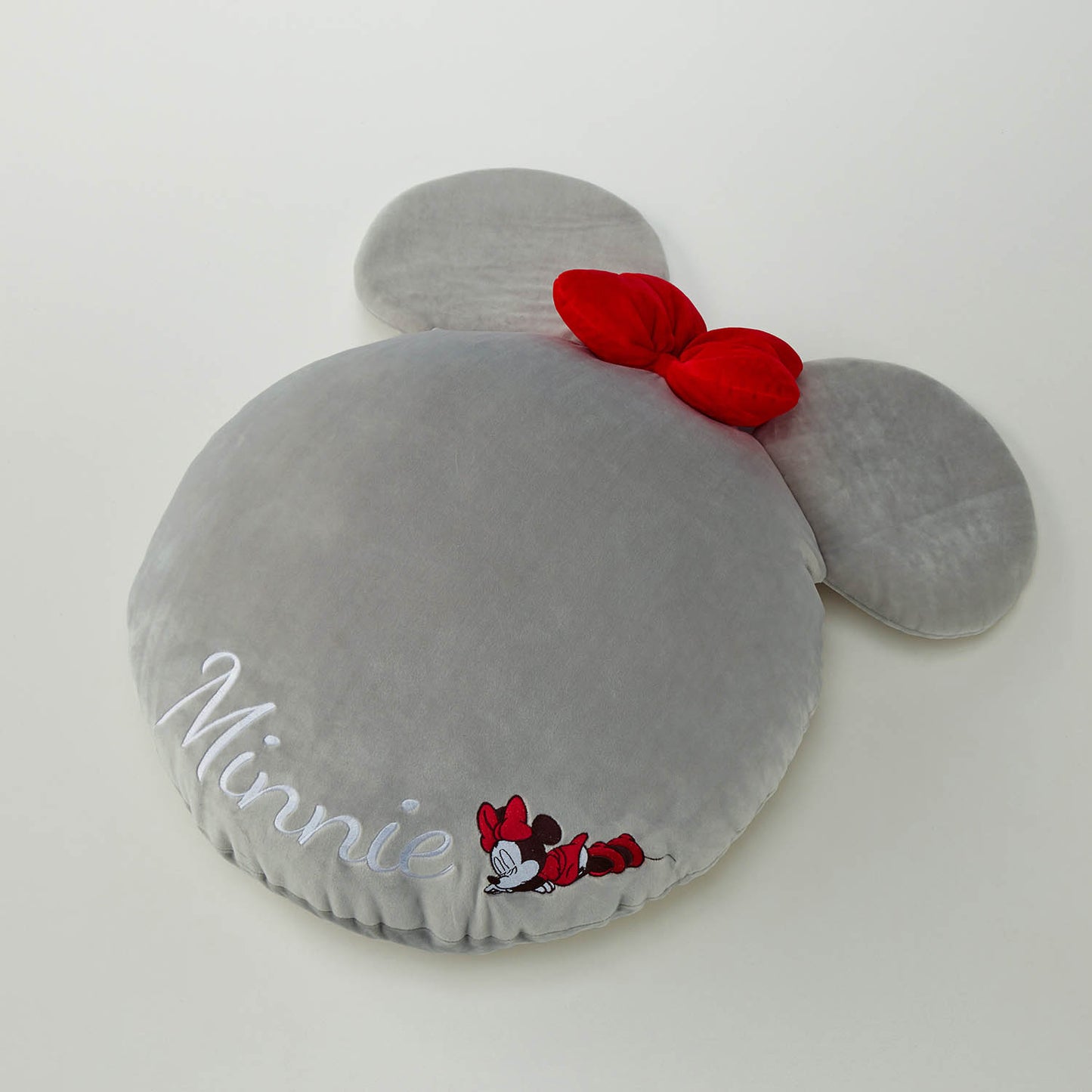 Disney four pillow &amp; seat cushion diameter 50cm