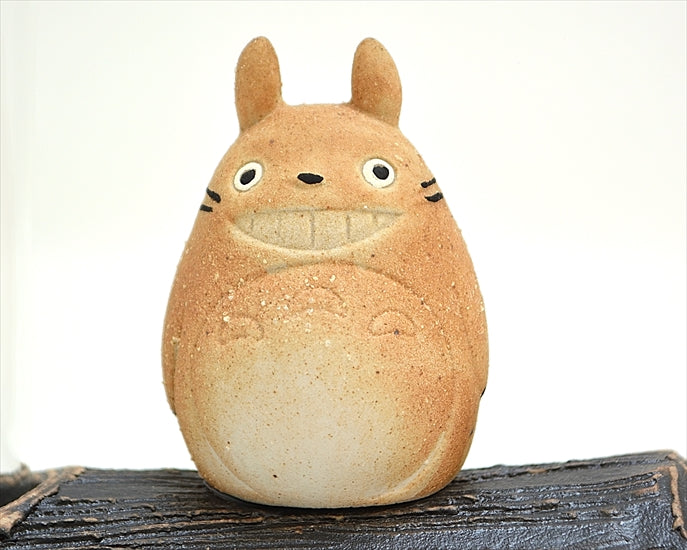  Totoro vase log furnishings in Japan 